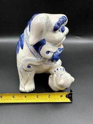 Vintage Blue & White Shishi Guardian Lion