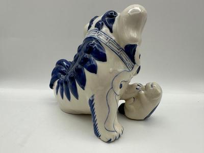 Vintage Blue & White Shishi Guardian Lion