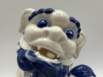 Vintage Blue & White Shishi Guardian Lion