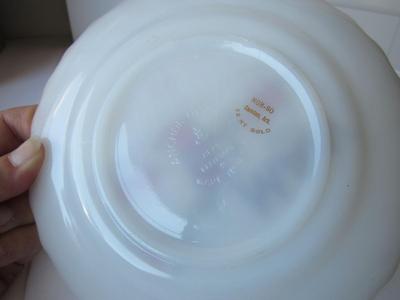 Cute Vintage Anchor Hocking Maw & Paw Ozarks Plates, Canada Lusterware Candy Dishes