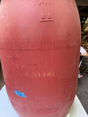 Red Water Barrell #128
