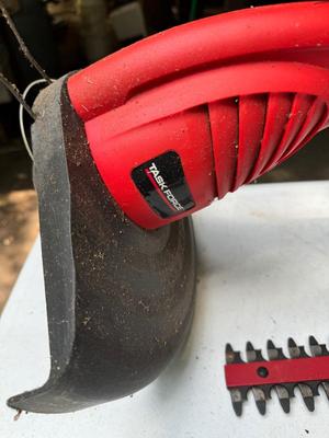Leaf Blower and Hedge Trimmer #94