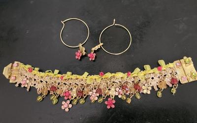 Mille Fleur Bracelet & Earrings Set