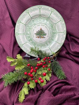 Spode Christmas Tree Calendar Plate