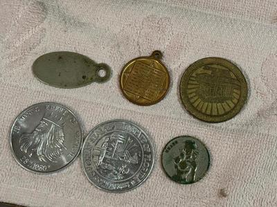 Vintage Boxes w Vegas Coins, Matches, Etc. #250