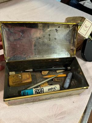 Vintage Boxes w Vegas Coins, Matches, Etc. #250