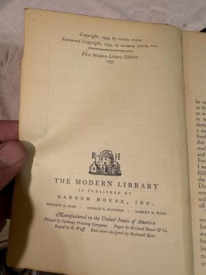 Vintage Books #252
