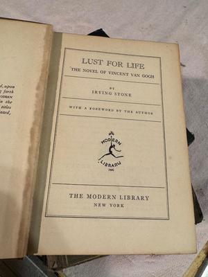 Vintage Books #252