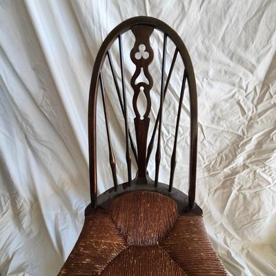Antique Windsor Chair - English Country style