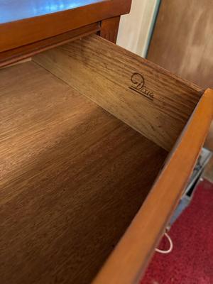 DIXIE Chest of Drawers #271A