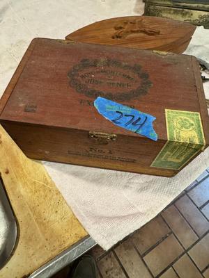 Boxes and Trinkets #274B