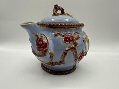 Vintage Teapot-Raised Relief Birds On Branches