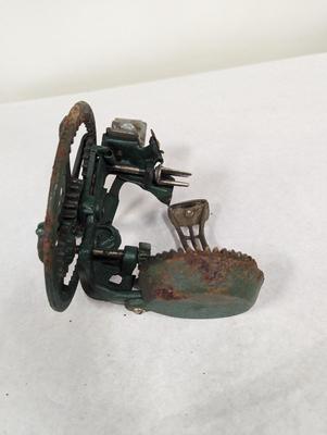 Vintage Hand Crank Apple Peeler Made In USA
