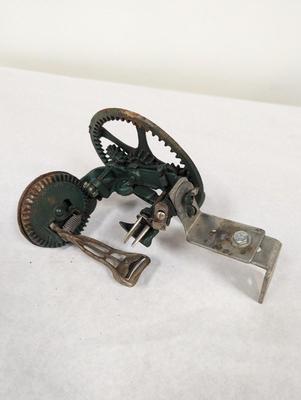 Vintage Hand Crank Apple Peeler Made In USA