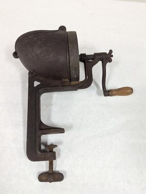Vintage Universal Vegetable Slicer