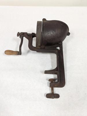 Vintage Universal Vegetable Slicer