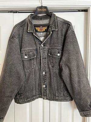 Lot F. Black Jeans Jacket. Lg