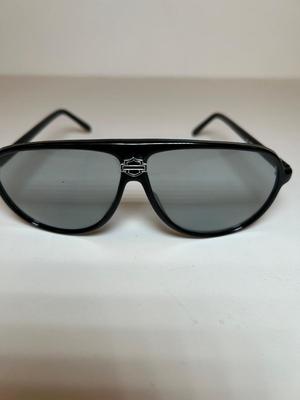 Lot P. Men's Sunglasses and Case