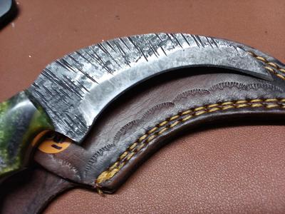Damascus Karambit Blade