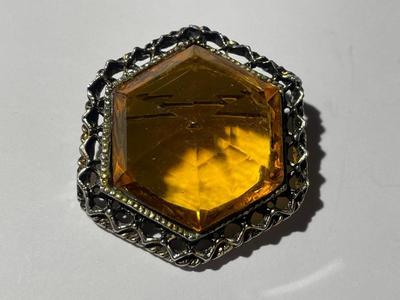 Vintage Large Citrine Colored Stone Costume/Fashion Pin or Pendant in Good Preowned Condition.