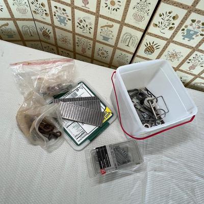 Lot 90 Tub of hardware