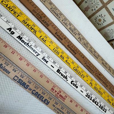 Lot 93 Yard sticks