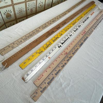 Lot 93 Yard sticks