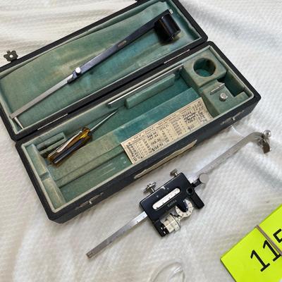 Lot 115 Vintage drafting tool