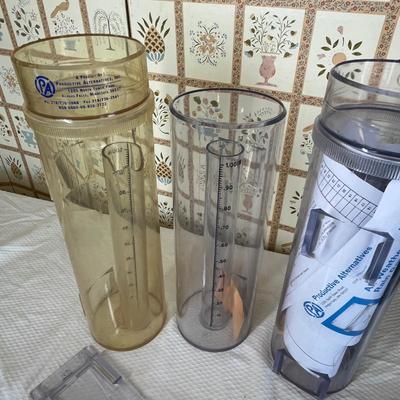 Lot 145 Rain Gauge
