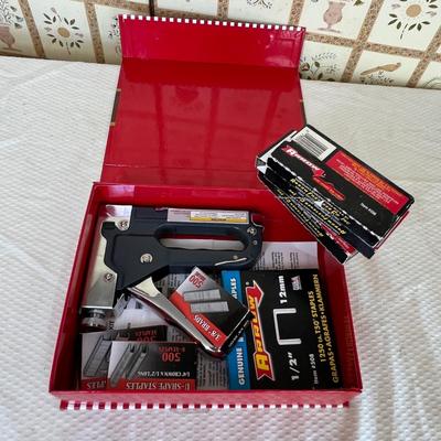 Lot 152 Staple Gun & Staples