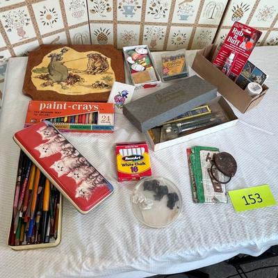 Lot 153 Art & Craft Supplies