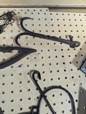 Cast Iron Shelf Brackets & Light