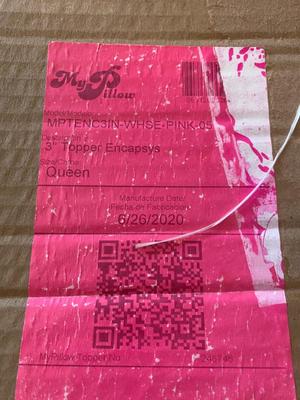 BRAND NEW MY PILLOW QUEEN SIZE MATTRESS TOPPER!