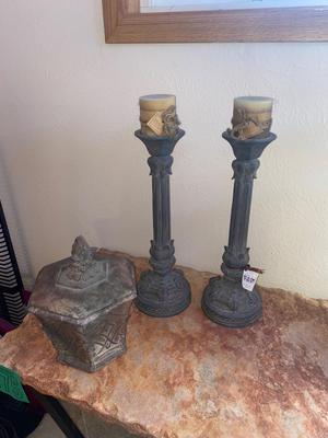NICE ACCENT CANDLE HOLDERS AND CONTAINER W/LID