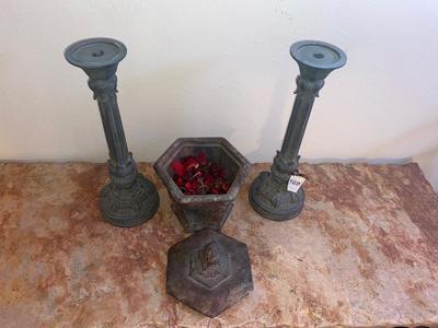 NICE ACCENT CANDLE HOLDERS AND CONTAINER W/LID