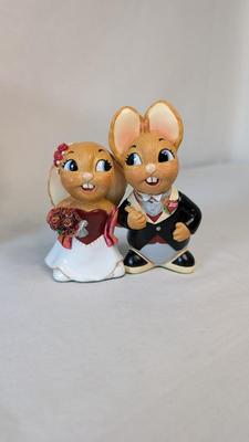 New Open Box Pendelfin Bride and Groom w/ Keepsake Box
