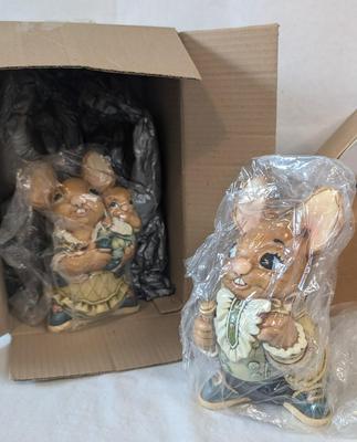Pendelfin Mother and Father Rabbit Figures