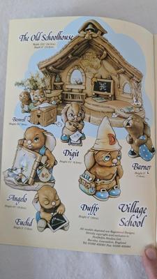 Pendelfin Schoolhouse Collection