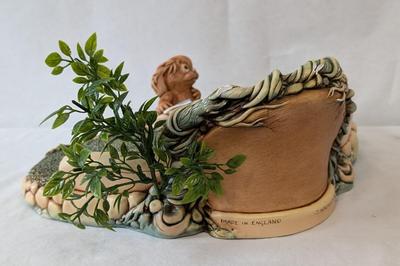 Pendelfin Concert Stand