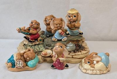 Loose Pendelfin Collection