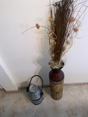 TRENDY GALVANIZED CAN WITH IRON HANDLE AND LARGE TIN VASE