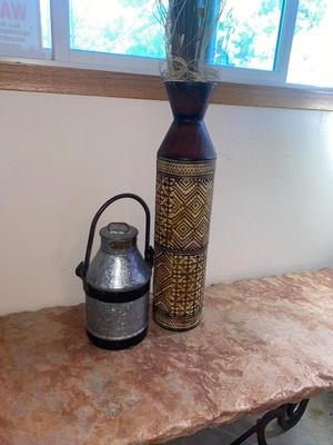 TRENDY GALVANIZED CAN WITH IRON HANDLE AND LARGE TIN VASE