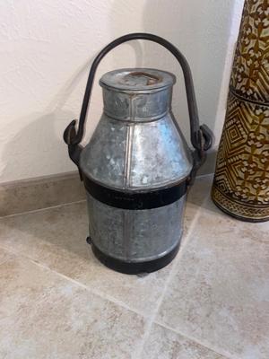 TRENDY GALVANIZED CAN WITH IRON HANDLE AND LARGE TIN VASE