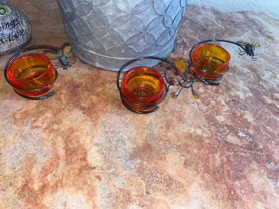 CUTE LITTLE BUGS & FROG IN GALVANIZED CAN, WITH TEA LIGHT CANDLE HOLDERS & POLISHED ROCKS