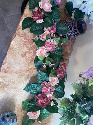 FAUX FLOWERS AND OTHER HOME DECOR