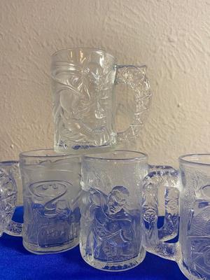 11 COLLECTIBLE BATMAN McDONALD’S GLASSWARE