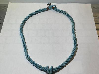 Vintage Nicely Made Turquoise Bead 18" Necklace w/Inlaid artwork Pendant in VG Preowned Condition as Pictured.