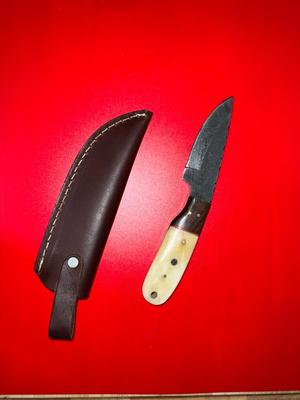 Damascus Steel Hunting Knife