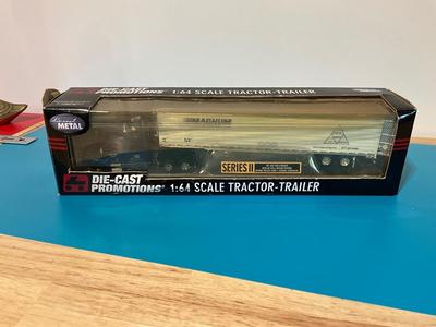 DIE-CAST 1:64 Scale Magnum Semi