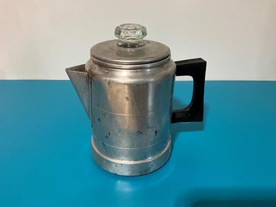 Comet Kettle with strainer